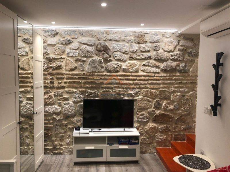 Flat in a building, Sale, Split, Split
