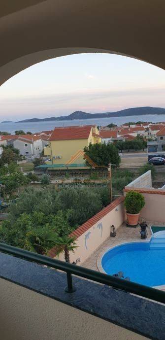 House with apartments, Sale, Vodice, Vodice