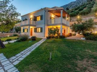 Villa, Sale, Omiš, Čelina