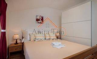 House with apartments, Sale, Okrug, Okrug Gornji