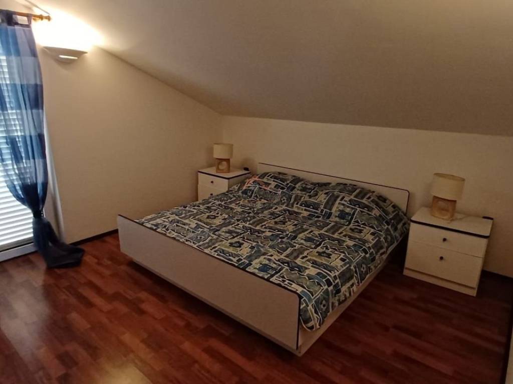 House with apartments, Sale, Pakoštane, Drage