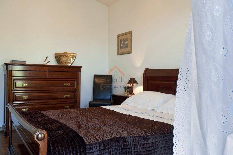 Villa, Sale, Kaštela, Kaštel Štafilić