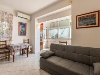 Flat in a building, Sale, Split, Split