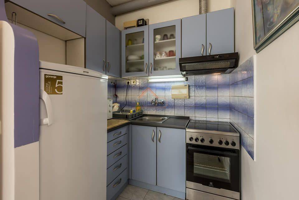 Flat in a building, Sale, Split, Split