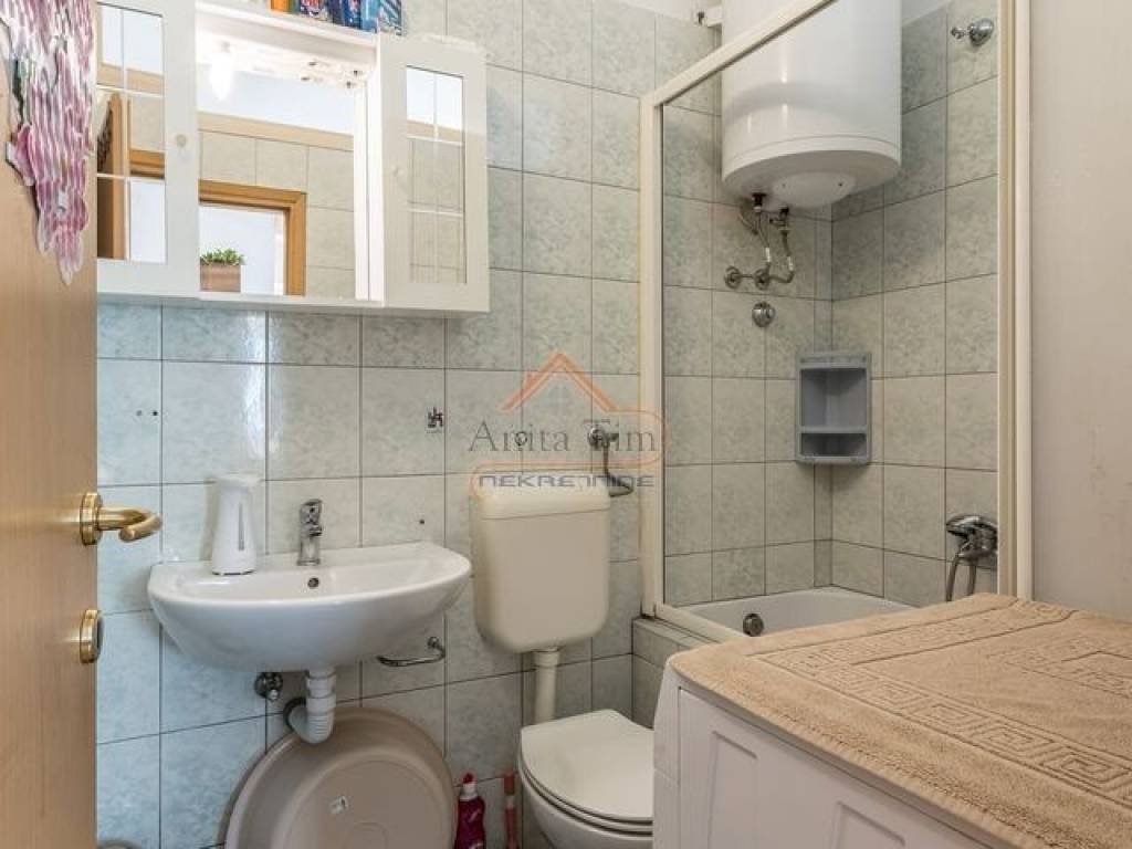 Flat in a building, Sale, Split, Split