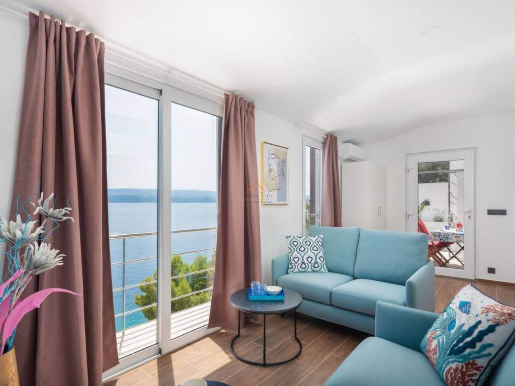 Villa, Sale, Omiš, Stanići