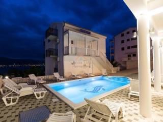 Detached house, Sale, Okrug, Okrug Donji