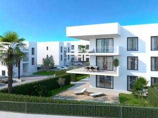 Flat in a villa, Sale, Okrug, Okrug Gornji