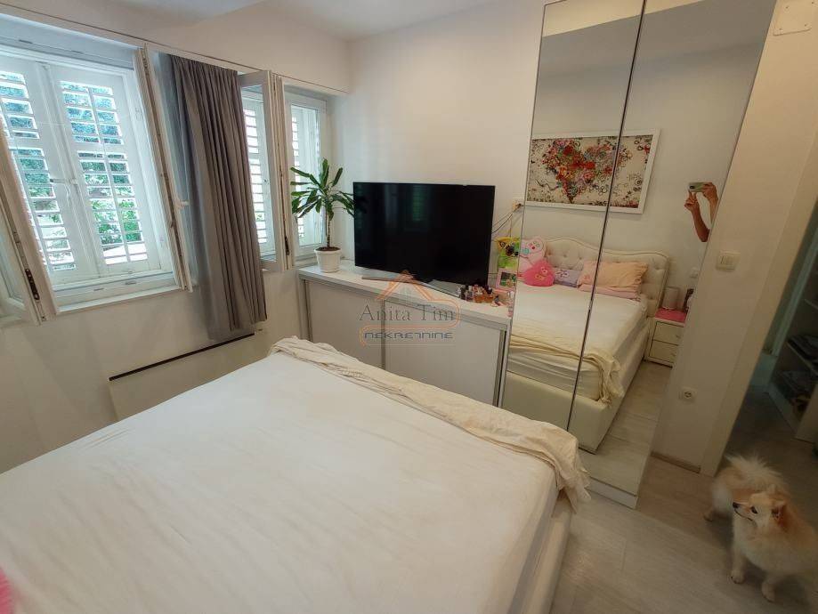 Flat in a building, Sale, Split, Split