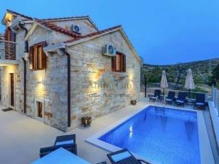 Semi-detached house, Sale, Nerežišća, Dračevica
