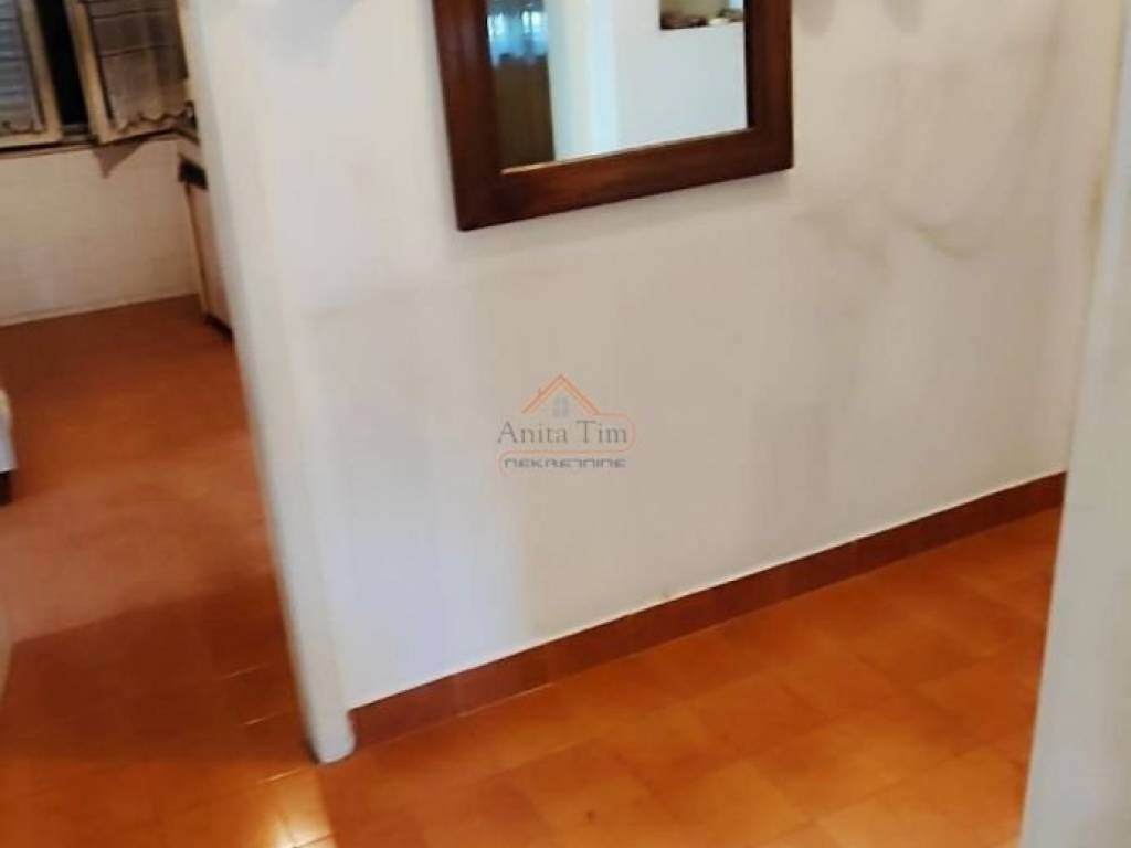 Flat in a building, Sale, Split, Split