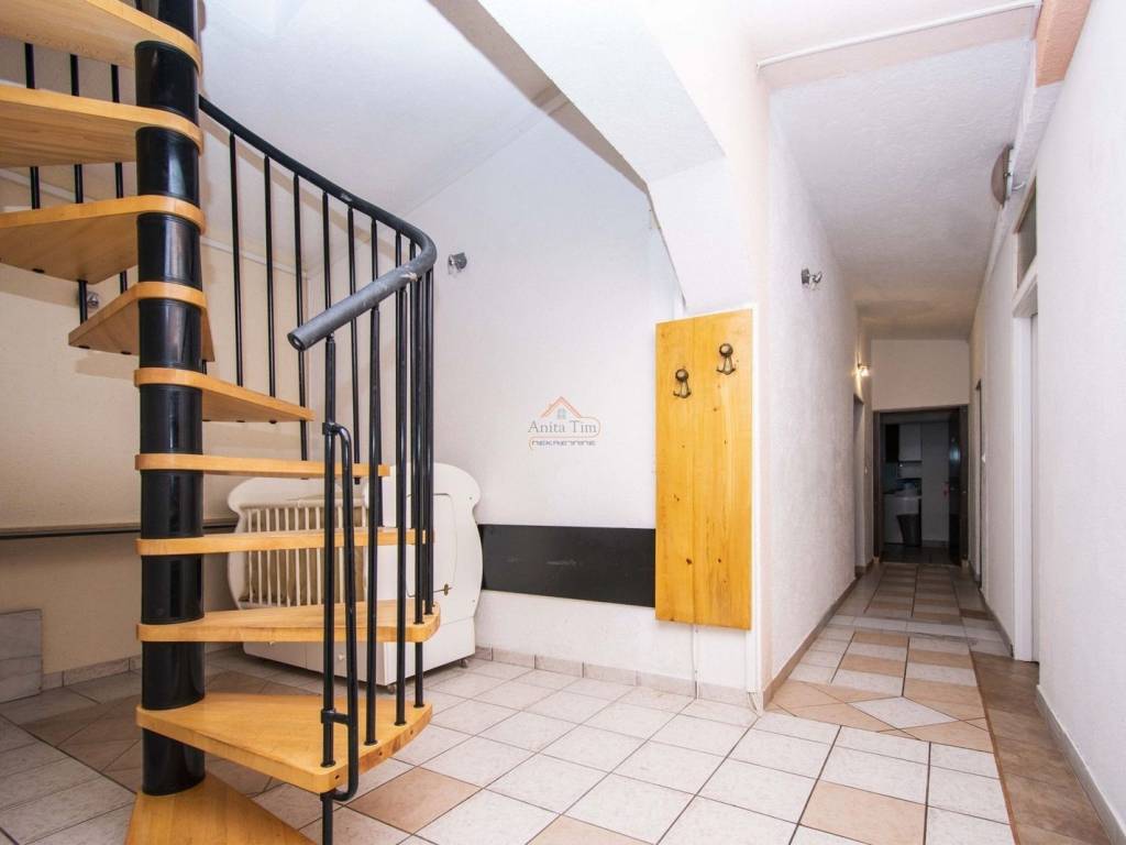 Residential-commercial property, Sale, Starigrad, Starigrad