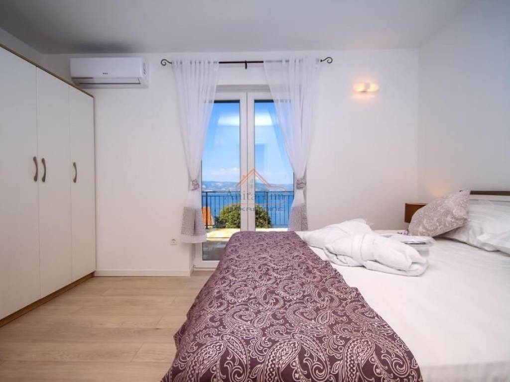 Stone house, Sale, Omiš, Omiš
