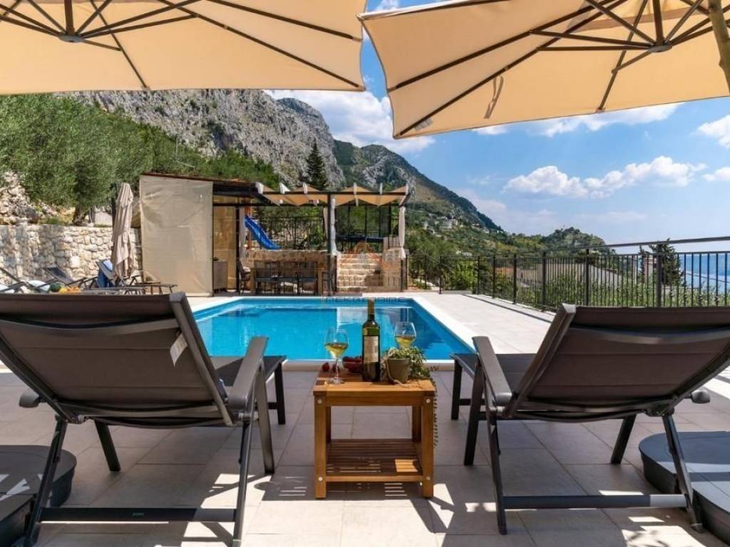Stone house, Sale, Omiš, Omiš