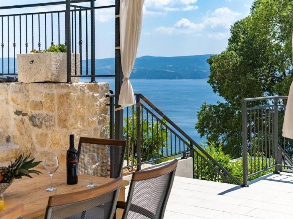 Stone house, Sale, Omiš, Omiš