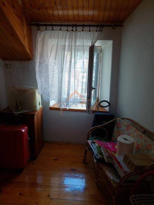 Stone house, Sale, Milna, Milna