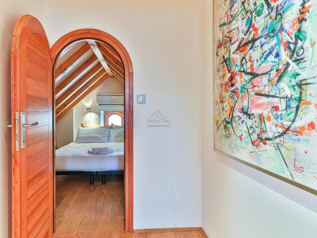 Flat in a building, Rent, Split, Split