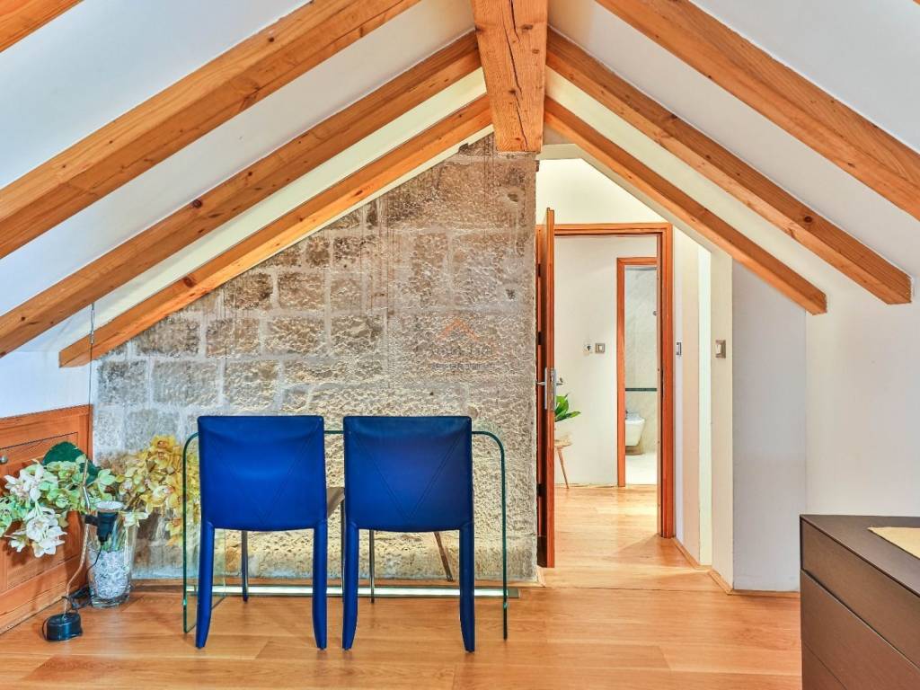 Flat in a building, Rent, Split, Split