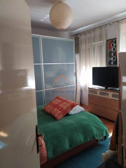 Flat in a building, Sale, Split, Split