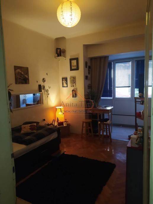 Flat in a building, Sale, Split, Split
