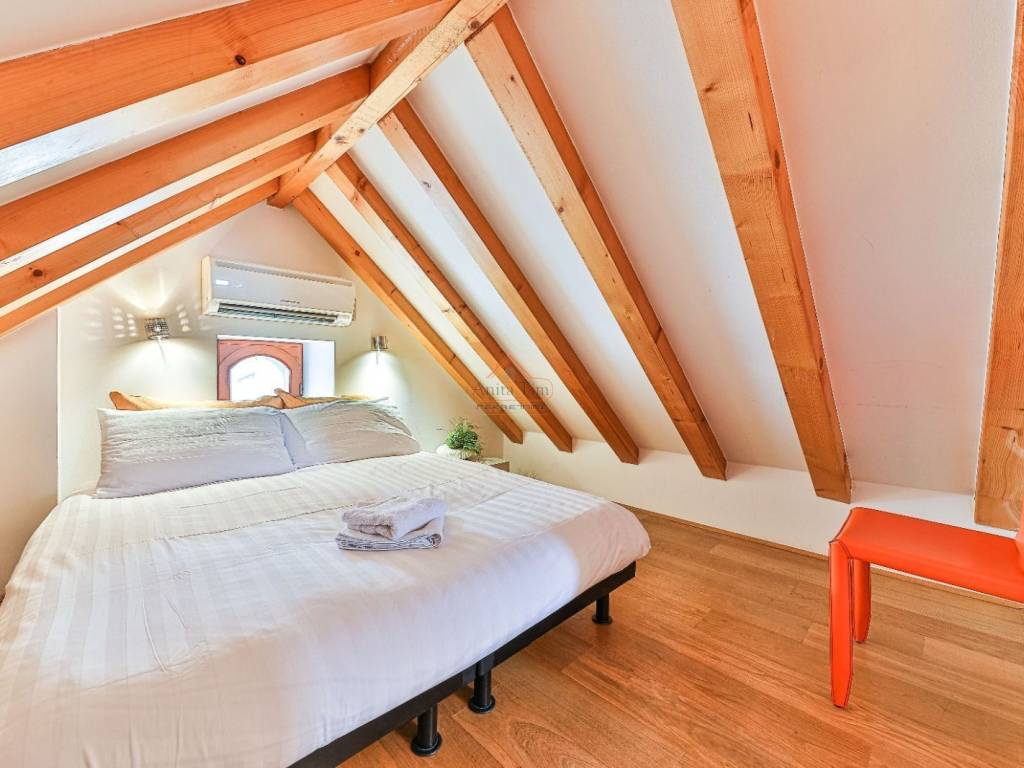 Flat in a building, Rent, Split, Split