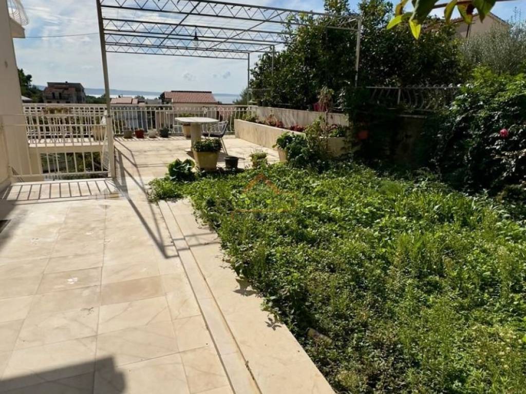 Flat in a building, Sale, Podstrana, Podstrana
