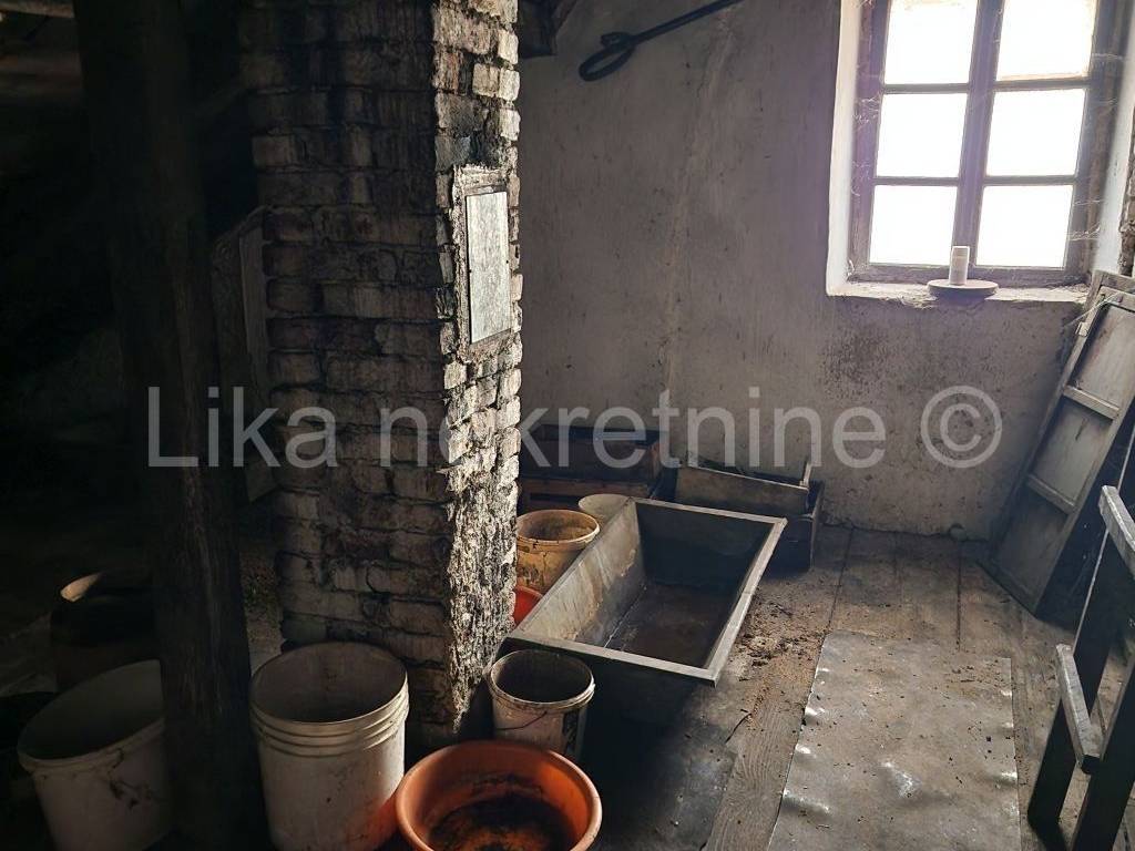 Obiteljska kuća, Prodaja, Otočac, Otočac