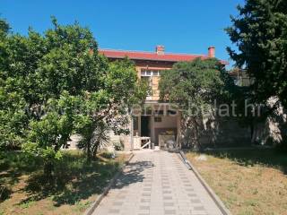 Stan u starijoj zgradi, Prodaja, Šibenik, Šibenik