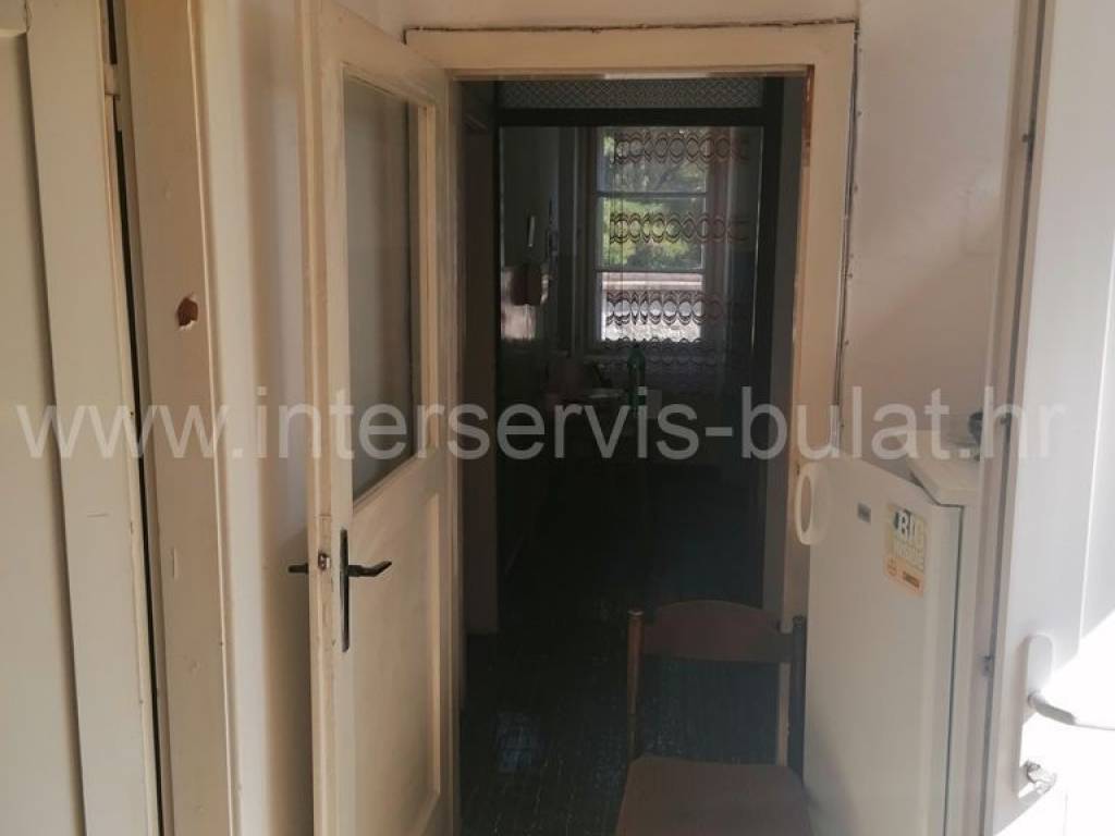 Stan u starijoj zgradi, Prodaja, Šibenik, Šibenik