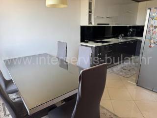 Stan u zgradi, Prodaja, Šibenik, Šibenik