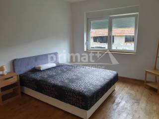 Plaski, Jezero I Dio