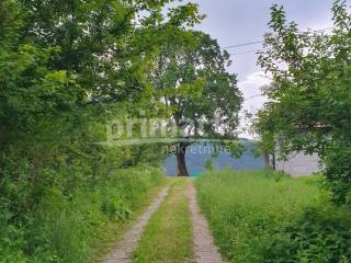 Plaski, Jezero I Dio
