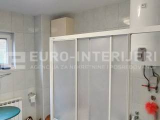 Zagreb, prodaja kuca Podsused - Vrapce - kupaonica