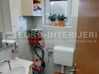 Zagreb, prodaja kuca Podsused - Vrapce - kupaonica