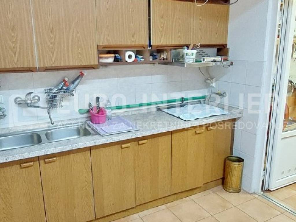 Zagreb, prodaja kuca Podsused - Vrapce - kuhinja 2