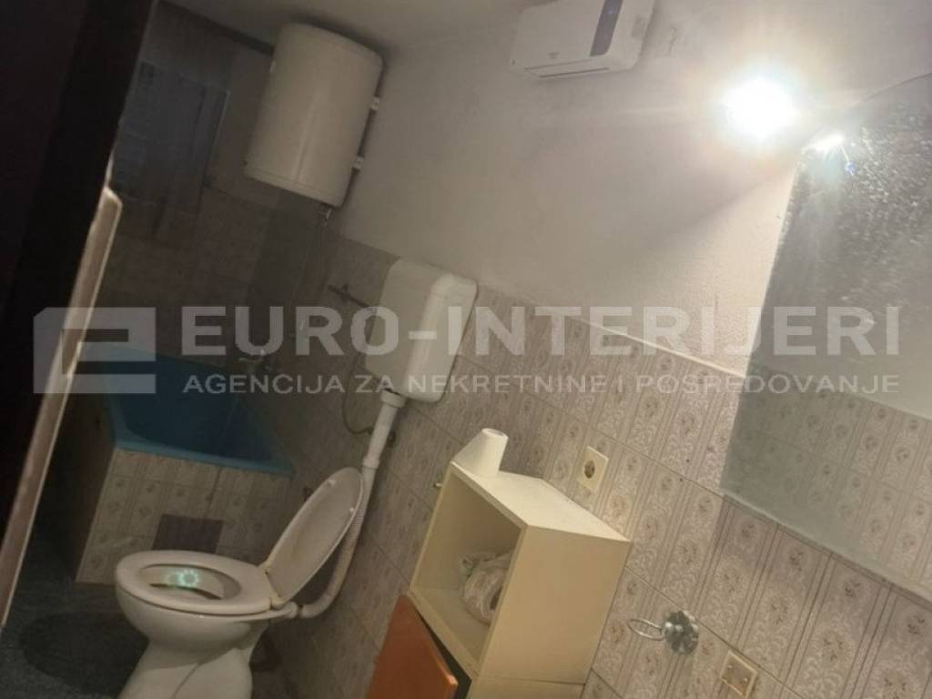 Zagreb, kuca za najamPodsused - Vrapce kupaonica 1