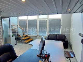 Zagreb, prodaja poslovnog prostora Tresnjevka - jug - Knezija - ured prizemlje