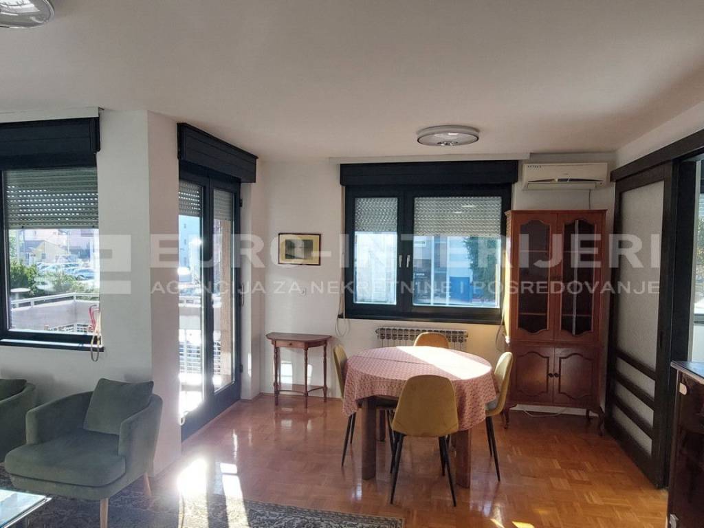 Zagreb, stan za najam Podsused -Vrapce - dnevni boravak - blagavaonica