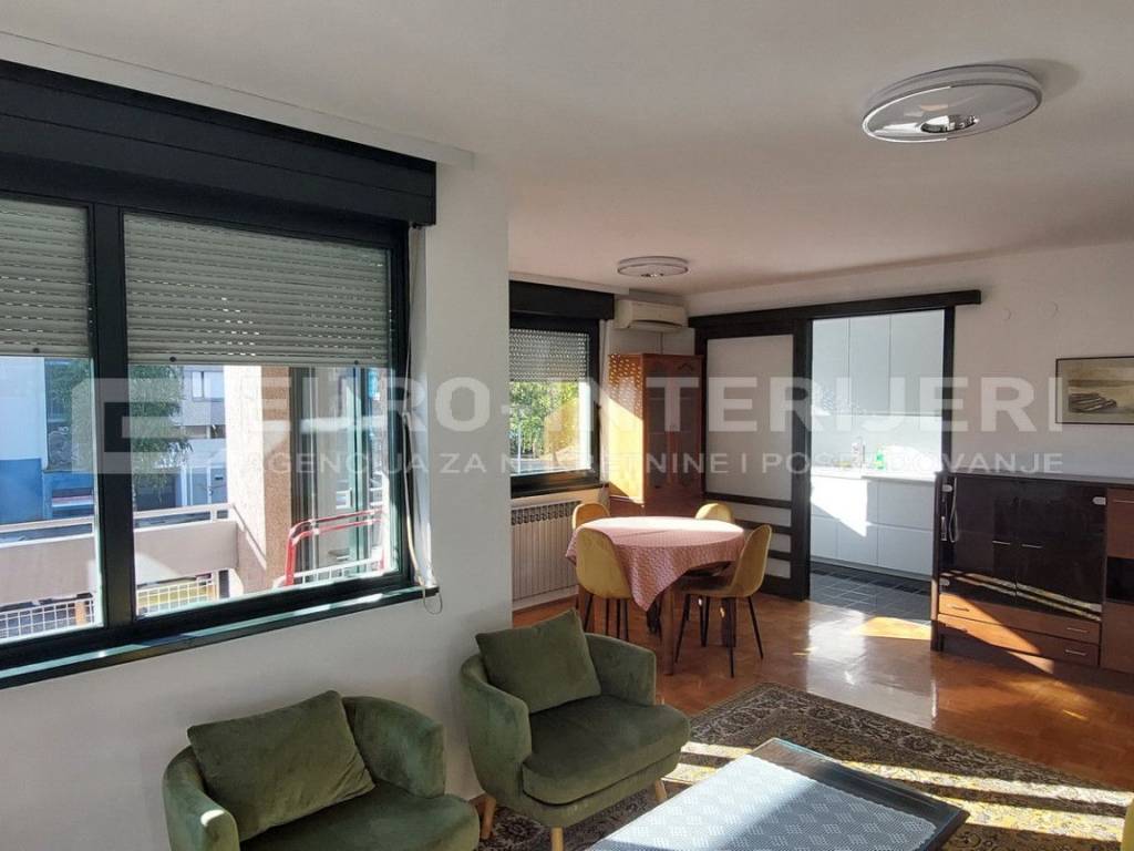 Zagreb, stan za najam Podsused -Vrapce - dnevni boravak - blagavaonica