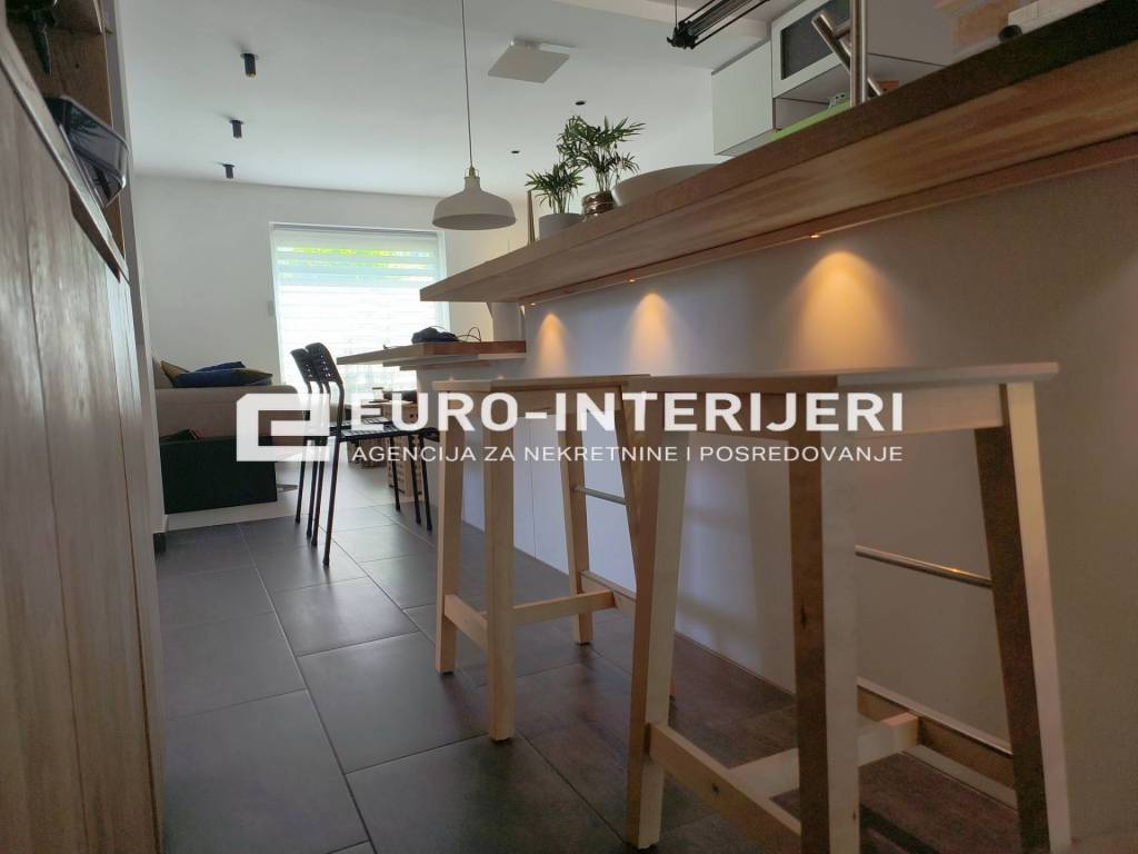 Zagreb, prodaja kuca Donja Dubrava - kuhinja sank 2