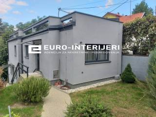 Zagreb, Crnomerec urbana vila s tri stana