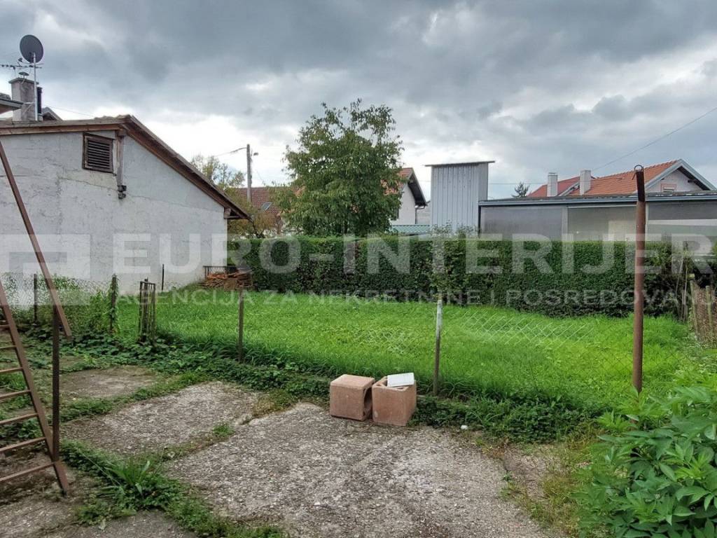 Zagreb, gradjevinsko zemljiste s projektom Tresnjevka - sjever - Rudes