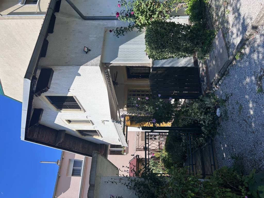 Zagreb, prodaja kuca Trnje - kuca