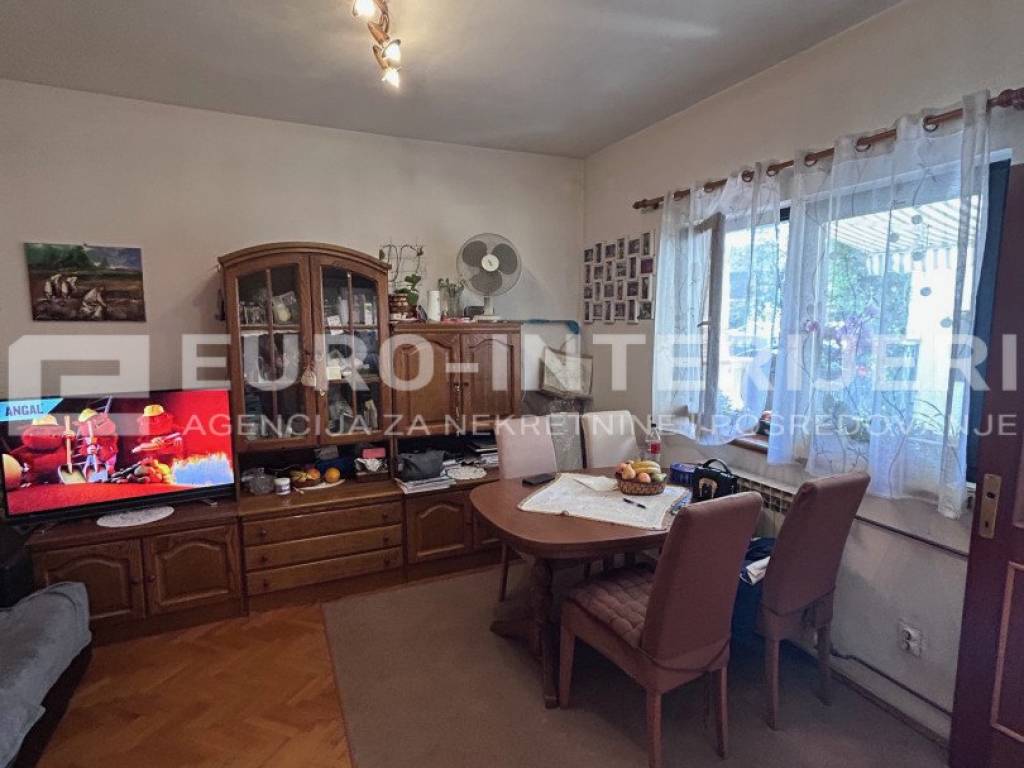 Zagreb, prodaja kuca Trnje - dnevna soba