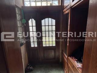 Zagreb, prodaja kuca Trnje - ulazna vrata