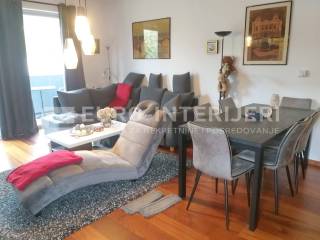 Zagreb, Crnomerec urbana vila s tri stana - dnevna soba