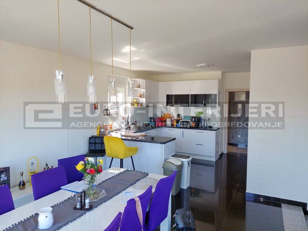 Samobor prodaja kuca -  Vrhovcak blavavaonica s kuhinjom