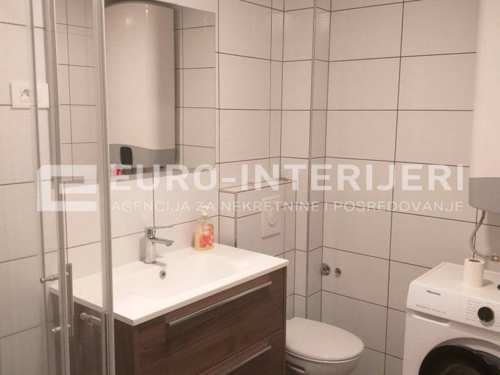 Zagreb, Crnomerec urbana vila s tri stana - kupaonica 3