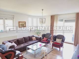 Samobor prodaja kuca - Vrhovcak dnevni boravak 2