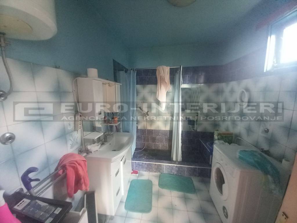 Prodaja kuca - Kutjevo, Bjelisevac - kupaonica